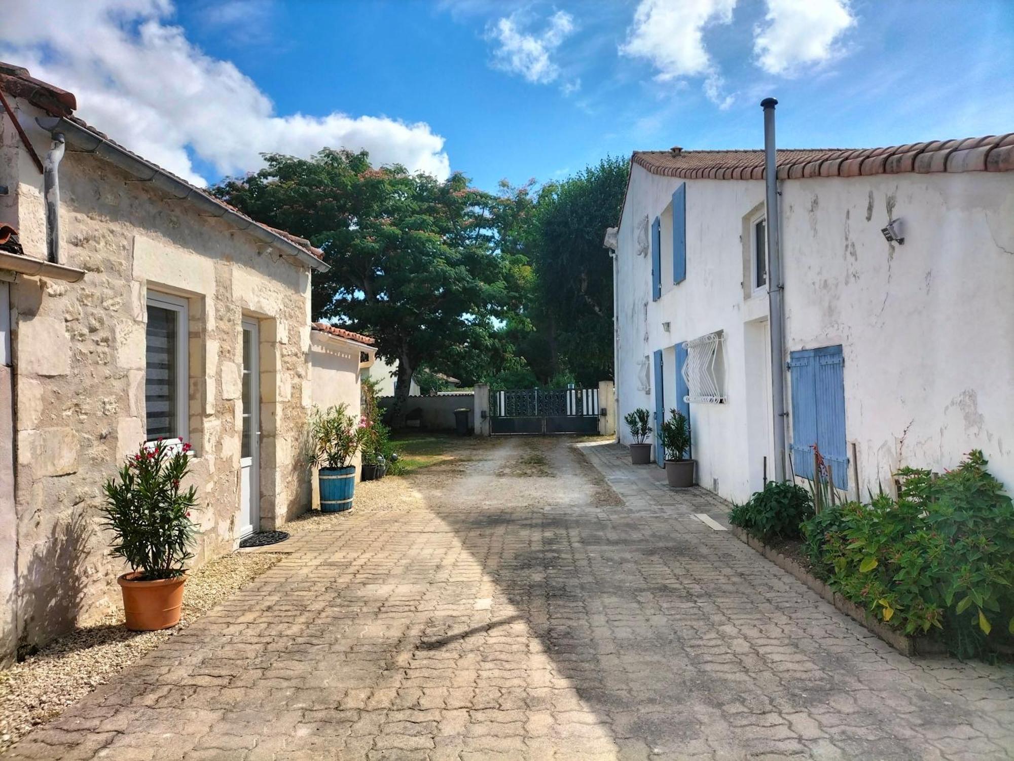 Agreable Maison De Vacances En Charente-Maritime Arvert Exterior foto